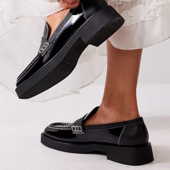 G.H. Bass Bowery Square Toe Penny Loafers - Picture 9 of 9